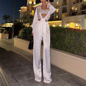 Completo Donna Autunno 2025: Top Corto Allacciato in Raso Bianco e <span class=keywords><strong>Pantaloni</strong></span>, Set Due Pezzi alla Moda - Product Image 3