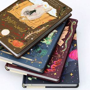 Cuaderno de Notas Creativo Magic World, Diseño Retro Portátil, con Ilustraciones a Color y Papel con Motivos Forestales - Product Image 3