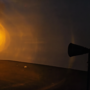 4W LED Garden Stake Luz solar para césped Luz cálida con cuerpo de PC a prueba de agua IP65 Certificado ROHS Alimentado por batería - Product Image 1