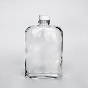 Bouteille en verre plate en forme de flacon de 100 ml, 200 ml, 250 ml, 350 ml pour <span class=keywords><strong>whisky</strong></span> et liqueur avec bouchon en liège pour bar et mariage - Product Image 4