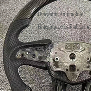 Volante de Fibra de Carbono Perforada y Cuero para Cadillac CT4 CT5, Modificación al por Mayor, ¡Gran Oferta! - Product Image 5