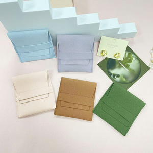 Estuche Portátil para Joyas de Terciopelo Sintético con Tapa Abatible, Resistente al Polvo, Humedad <span class=keywords><strong>y</strong></span> Arañazos, Ideal para Regalo - Product Image 3