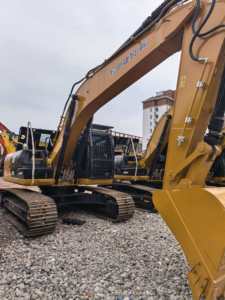 รถขุดไฮดรอลิก CAT320D มือสอง ประสิทธิภาพเสถียร เหมาะสำหรับงานดินในงานก่อสร้างถนนเทศบาล พร้อมจัดส่ง - Product Image 1