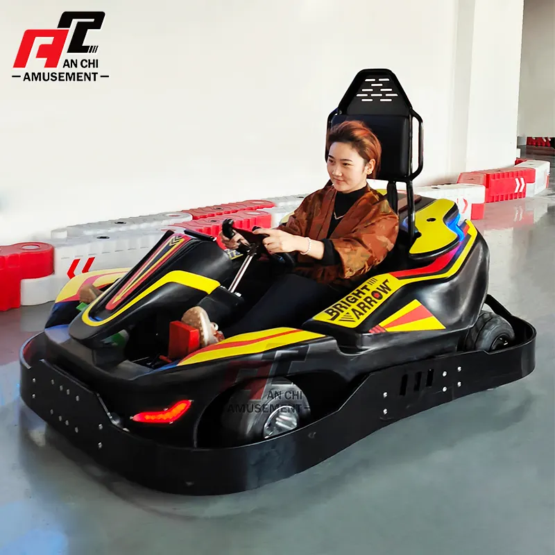 2024 pengendara taman hiburan dalam ruangan luar ruangan Pedal balap komersial Go Kart remaja Karting mobil dewasa listrik Go Kart untuk anak-anak