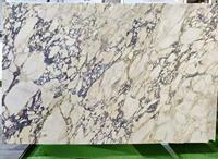 Dalles de marbre violet Calacatta chaudes en gros pour comptoirs de cuisine et décoration murale intérieure, découpées sur mesure