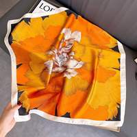 Hijab Poliester Segi Empat 70x70cm Kerudung Wanita Fashion Syal Penutup Kepala Bandana untuk Pemakaian Sehari-hari Grosir Jubah Wanita