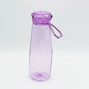 厂家价格钻石形彩色运动透明塑料带盖水果汁饮水瓶
