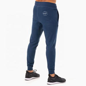 Pantalones de chándal de doble capa con logotipo personalizado bordado Slim Fitness French Terry 320 GSM ancho elástico Simple Casual medio ancho elástico - Product Image 5