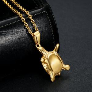 Collar de Tortuga con Colgante de Animal Marino Simple para Mujer, Olivia, Joyería de Acero Inoxidable, Chapado en Oro Real de 18k - Product Image 3