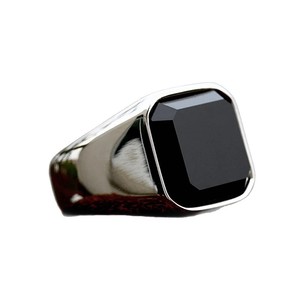 Yunnique Anillo de ónix negro de acero inoxidable para hombre con engaste geométrico octogonal, joyería de regalo - Product Image 5