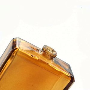 Venta al por Mayor de Botellas de Perfume de Vidrio Ámbar Cuadradas de 100 ml, Personalizadas, de Lujo, con Pulverizador y Envase con Impresión Serigrafiada - Product Image 5
