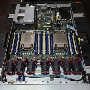 เซิร์ฟเวอร์ HPE ProLiant 1U Rack DL360 Gen9 G9/ E5-2620v4 /16gb Ddr4/3TB/800W  8SFF DL360 Gen10 มือสอง - Product Image 1