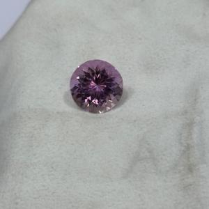 Pièce de vente aux enchères exclusive de pierre ronde de grande taille de Kunzite naturelle chaude - Product Image 1
