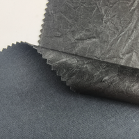 Nouveau produit : Tissu en cuir PU à grain fin pour vêtements et pantalons en cuir