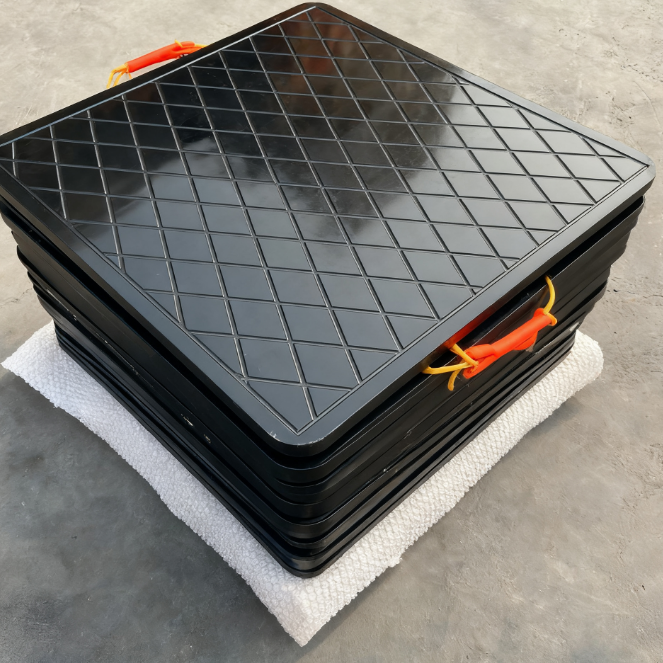 Support Leg Crane Outrigger Pads with HDPE Extruding Custom Cutting for Heavy Equipment Fire Fighting Machine