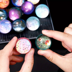 1 pz Mini <span class=keywords><strong>Galaxy</strong></span> palle rimbalzanti, bomboniere per feste a tema spaziale con coriandoli Glitter, giocattoli regalo sfusi per ragazzi e ragazze, riempitivi per Goodie Bag - Product Image 3
