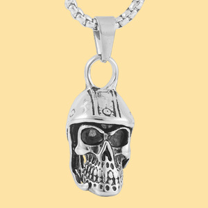 Colgante de calavera de acero inoxidable yunnique con cadena de Color plateado, collar de moda para hombres y mujeres, cadena de perlas cuadradas de 3,0x60cm, 122030 - Product Image 1