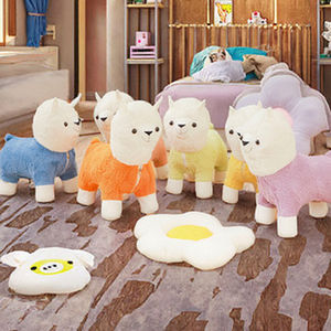 Jouets de bureau et de chaise en peluche colorés et pratiques en forme de <span class=keywords><strong>lama</strong></span>, alpaga et mouton, animaux en peluche doux pour bureaux et chaises confortables, fabriqués en Chine - Product Image 2
