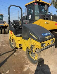 Rouleau compresseur à double tambour BOMAG BW120ad-5 d'occasion, année 2021, 3 tonnes, rouleau vibratoire - Product Image 2