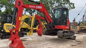 Miniexcavadora Kubota KX163-5 de 1.5 Toneladas con Cucharón de Excavación, Color Rojo - Product Image 5