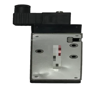 V62C513A-A213J 5/<span class=keywords><strong>2</strong></span>-Wege <span class=keywords><strong>3</strong></span>/8 Zoll Pneumatik Neu Original Sofort Lieferbar Industrielle Automatisierung SPS Programmiersteuerung - Product Image 1