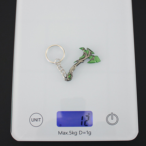 Mini Llavero de Metal de 5cm con Forma de Hacha Ego de Valorant, de Aleación de Zinc, Accesorio de Juego para Regalo de Fans (4 Colores) - Product Image 3