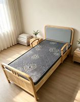 Draps de lit personnalisés en bois massif et en panneaux de particules, lits de maison de retraite à structure robuste adaptés aux personnes âgées, accessoires de lit de soins OEM