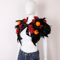Écharpe d'épaule gothique en plumes avec roses, cape en plumes décorée de citrouilles d'Halloween pour cosplay, carnaval, fête, accessoire de costume