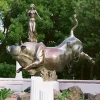 Directa de la fábrica de metal de bronce estatua de mujer con Toro