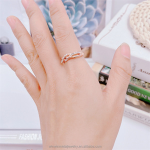 Di alta qualità oro rosa da donna anello con diamanti Set anello europeo colore semplice oro argento rosa gioielli all'ingrosso - Product Image 4