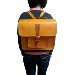 Bolso Cruzado de Cuero Genuino para Mujer, con Cierre de Cremallera Personalizado, Cartera Moderna para el Día de San Valentín, Venta al Por Mayor - Product Image 3