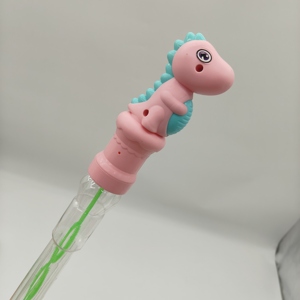 ของเล่นเป่าฟองสบู่พลาสติกสำหรับเด็กเล่นกลางแจ้ง ยี่ห้อ <span class=keywords><strong>Letao</strong></span> รุ่นขายดี สำหรับเด็กอายุ 2-14 ปี รูปทรงไดโนเสาร์หลากสี ยาว สนุกสนาน รุ่นเป่าน้ำ - Product Image 6