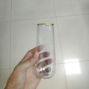 Verres à <span class=keywords><strong>champagne</strong></span> en plastique pour animaux de compagnie sans pied réutilisables à bord doré de 9oz pour les mariages et les fêtes - Product Image 4