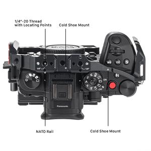 TA-T15-A-B กรงกล้องสำหรับ LUMIX <span class=keywords><strong>GH6</strong></span>ชุดพื้นฐานสีดำรองรับอุปกรณ์เสริมต่างๆแท่นขุดเจาะกล้อง - Product Image 5