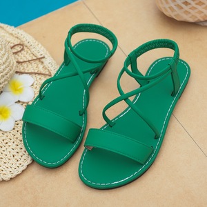 Sandales plates pour femmes, à lanières croisées, à bout ouvert, avec sangle élastique à la cheville, chaussures décontractées d'été pour la plage - Product Image 2