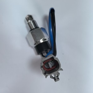 Interruptor de luz de marcha atrás 23513586 para reemplazo de automóvil, modelo M, número OE 24103943 - Product Image 2