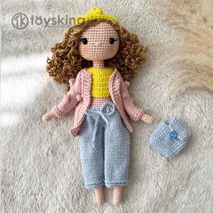 Poupée en peluche Golden Ramen Hair Girl avec <span class=keywords><strong>gilet</strong></span> amovible, tenue tendance au crochet à la main, vêtements interchangeables, jouet de collection - Product Image 4