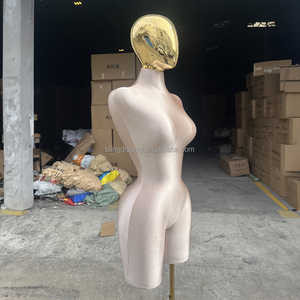 Manichino Donna Curvy BBL Mezzo Busto con Seno e Glutei Grandi, Colore Oro Champagne, con Testa, Taglie Forti, per Ingrosso - Product Image 3