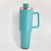 Dinding ganda 40oz V1.0 tumbler dengan speaker bubuk warna-warni dilapisi speaker tumbler musik botol air cangkir kopi dengan sedotan