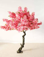 Arbre décoratif artificiel de fleurs de cerisier blanches tombantes de type E, fabriqué par NI Factory, pour l'ornement intérieur des halls commerciaux.