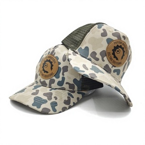Casquette Trucker Camouflage avec Patch en Cuir Personnalisé, Faible MOQ, Vente en Gros, Logo Gravé Personnalisé, Qualité Supérieure, Dessus en Maille - Product Image 1