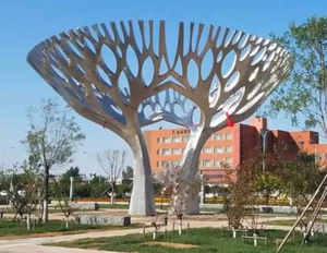 Sculpture d'art abstrait moderne personnalisée en acier inoxydable poli argenté 3D pour jardin extérieur - Product Image 1