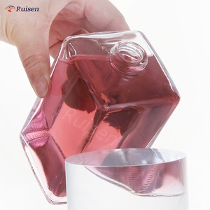 Botella <span class=keywords><strong>de</strong></span> Vidrio Cuadrada Pequeña <span class=keywords><strong>de</strong></span> Cuello Corto para Whisky y <span class=keywords><strong>Vodka</strong></span>, Diseño Nuevo, Envase <span class=keywords><strong>de</strong></span> Vidrio <span class=keywords><strong>de</strong></span> Alta Gama para Brandy y <span class=keywords><strong>Vodka</strong></span>, Botella Vacía Transparente - Product Image 4
