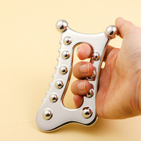 Râteau de massage multi-rouleaux portable en acier inoxydable avec trou de préhension pour soulagement des points de pression et relaxation musculaire du corps entier