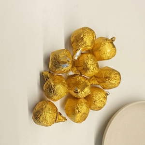 ยาสมุนไพรจีนโอคาเนตพรีเมียมสำหรับเพิ่มพลังชายและบำรุงเส้นผม 0.8 กรัม สีทอง 1 เม็ด - Product Image 4