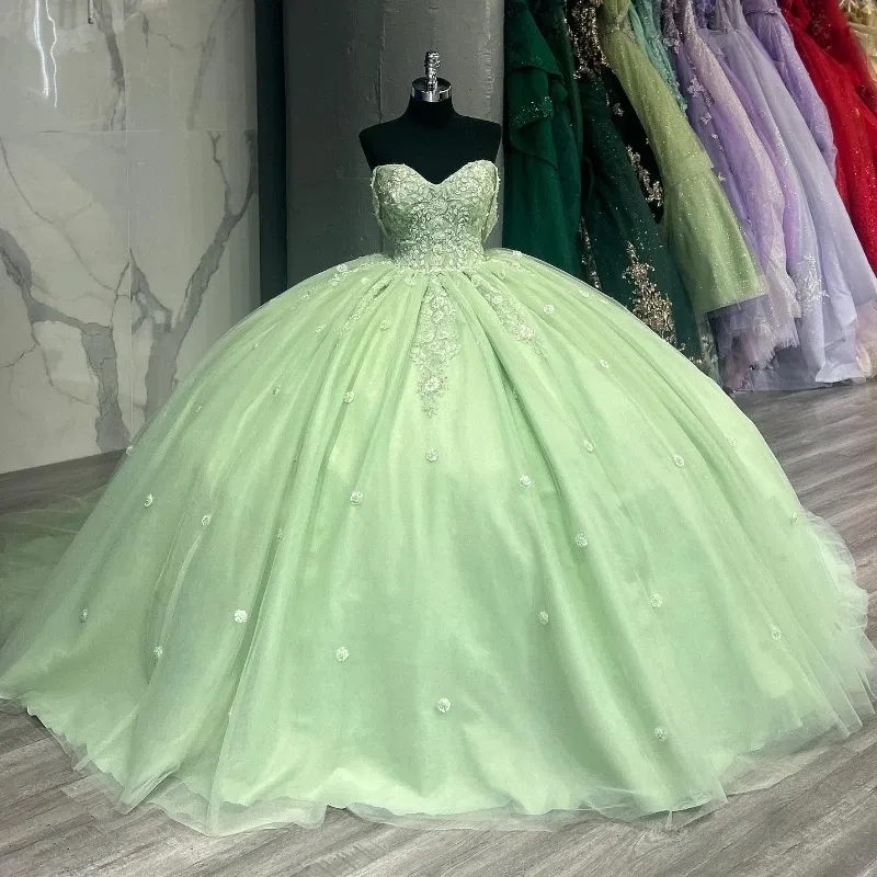 Mumuleo verde chiaro abito da ballo Quinceanera si veste con la spalla Applique corsetto in Tulle di pizzo Vestidos De 15 per 16 dolce