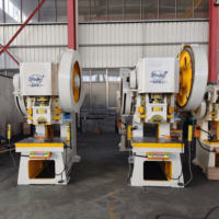 Presse à poinçonner mécanique excentrique J21-100T pour usage industriel, pour le poinçonnage de tôles métalliques
