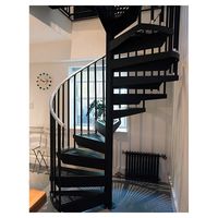 Escalier en colimaçon Escaliers contemporains en acier inoxydable en verre à plan ouvert