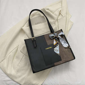 2025 unisexe <span class=keywords><strong>marque</strong></span> sacs à <span class=keywords><strong>main</strong></span> allemagne femmes PU doublure sacs élégant Logo motif deux poignées doux à la mode nouvelle <span class=keywords><strong>liste</strong></span> - Product Image 1