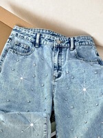 Jeans en strass de style nouveau avec une silhouette droite ample, un design fluide et un style décontracté et tendance